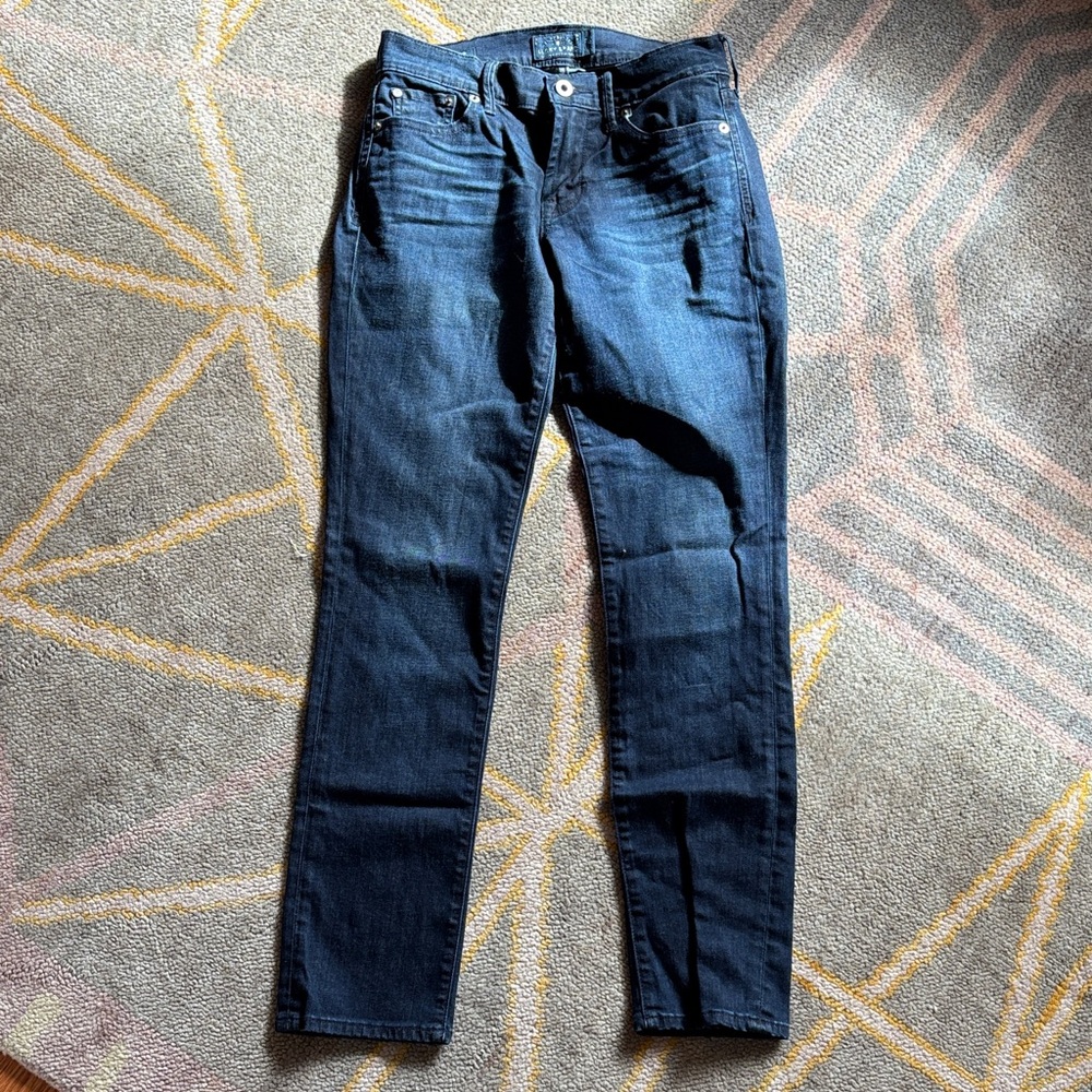 Lucky Brand Indigo Dark Blue Jeans